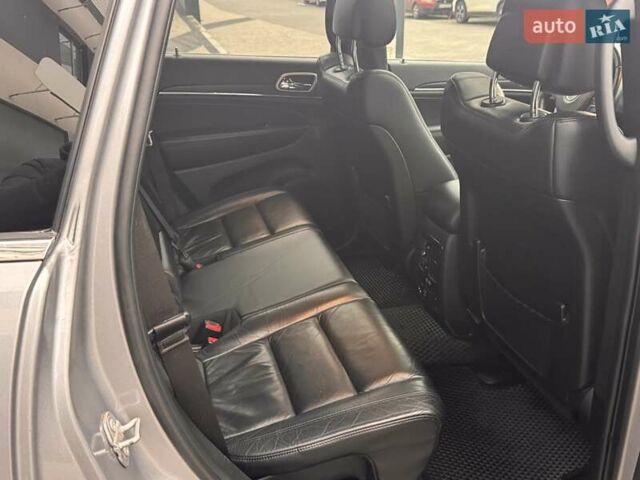Сірий Джип Grand Cherokee, об'ємом двигуна 3.6 л та пробігом 81 тис. км за 23999 $, фото 13 на Automoto.ua