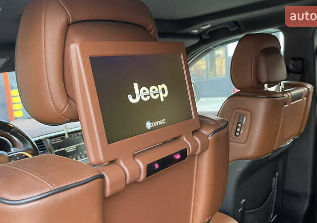 Серый Джип Гранд Чероки, объемом двигателя 3.6 л и пробегом 120 тыс. км за 29000 $, фото 22 на Automoto.ua