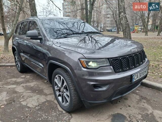 Сірий Джип Grand Cherokee, об'ємом двигуна 3.6 л та пробігом 173 тис. км за 25000 $, фото 9 на Automoto.ua
