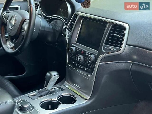 Сірий Джип Grand Cherokee, об'ємом двигуна 3.6 л та пробігом 140 тис. км за 21980 $, фото 20 на Automoto.ua