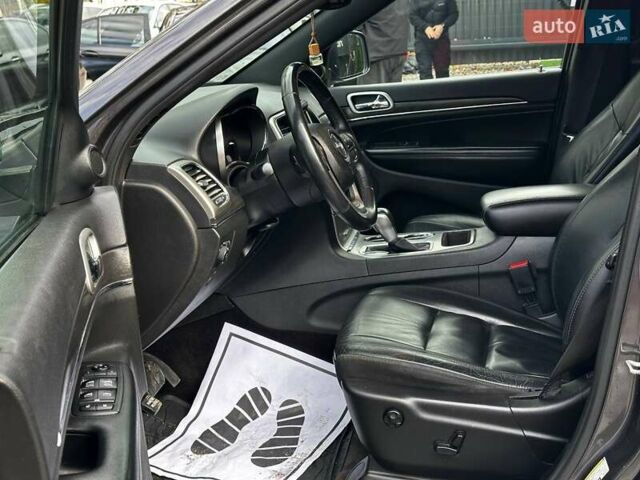 Серый Джип Гранд Чероки, объемом двигателя 2.99 л и пробегом 156 тыс. км за 25500 $, фото 12 на Automoto.ua