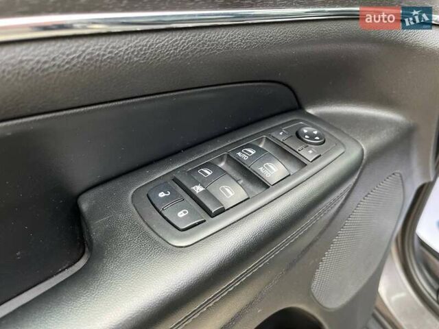 Сірий Джип Grand Cherokee, об'ємом двигуна 2.99 л та пробігом 150 тис. км за 28500 $, фото 22 на Automoto.ua