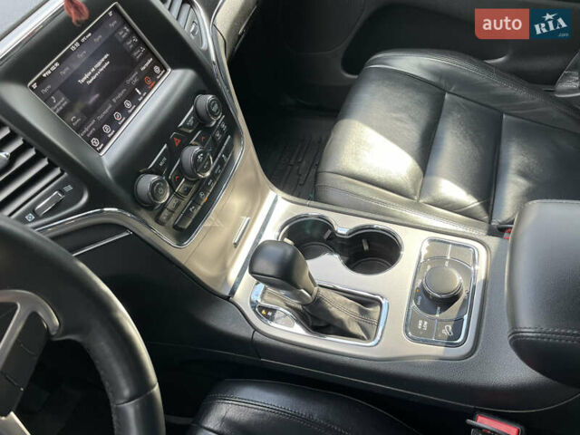 Сірий Джип Grand Cherokee, об'ємом двигуна 3.6 л та пробігом 101 тис. км за 27500 $, фото 24 на Automoto.ua