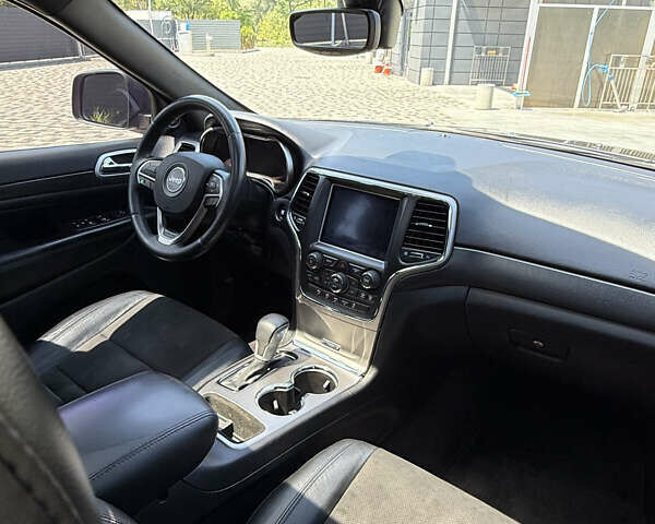 Серый Джип Гранд Чероки, объемом двигателя 3.6 л и пробегом 107 тыс. км за 26500 $, фото 9 на Automoto.ua