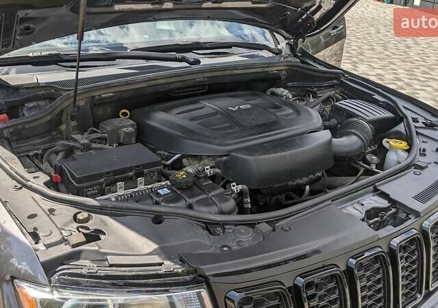 Серый Джип Гранд Чероки, объемом двигателя 3.6 л и пробегом 107 тыс. км за 26500 $, фото 17 на Automoto.ua