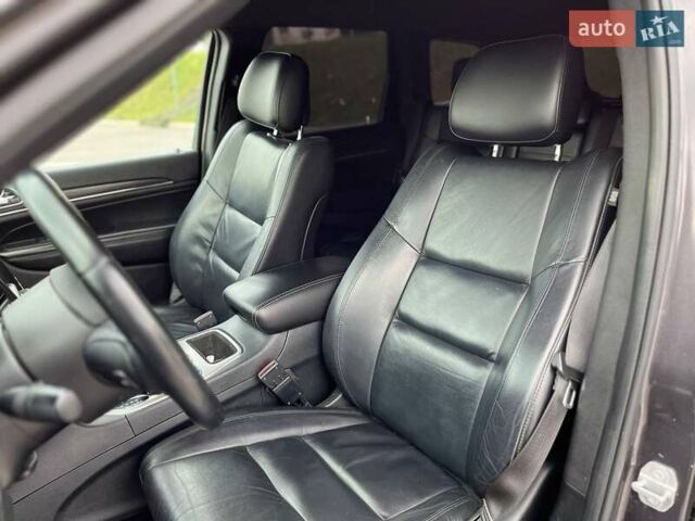Сірий Джип Grand Cherokee, об'ємом двигуна 2.99 л та пробігом 150 тис. км за 28500 $, фото 27 на Automoto.ua