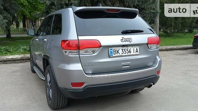 Сірий Джип Grand Cherokee, об'ємом двигуна 3.6 л та пробігом 75 тис. км за 27000 $, фото 6 на Automoto.ua