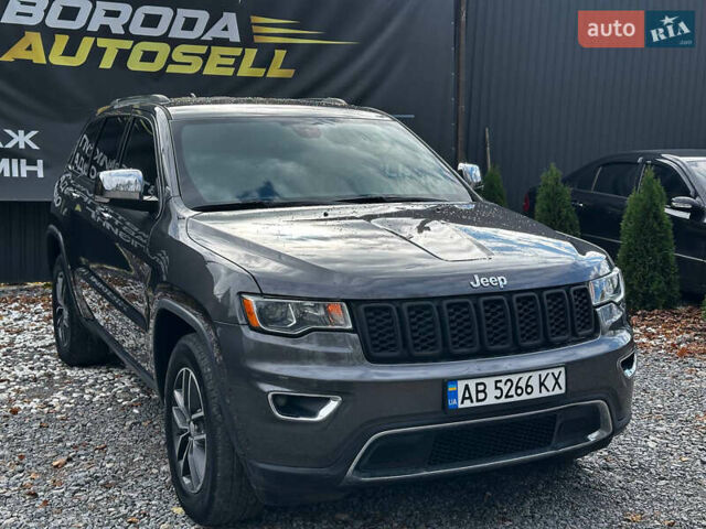 Сірий Джип Grand Cherokee, об'ємом двигуна 2.99 л та пробігом 155 тис. км за 26500 $, фото 1 на Automoto.ua