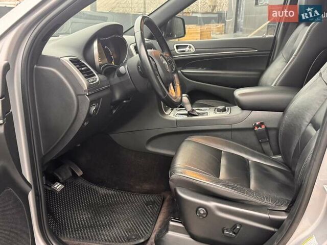 Сірий Джип Grand Cherokee, об'ємом двигуна 3.6 л та пробігом 81 тис. км за 23999 $, фото 12 на Automoto.ua