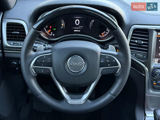 Сірий Джип Grand Cherokee, об'ємом двигуна 3 л та пробігом 252 тис. км за 23500 $, фото 11 на Automoto.ua
