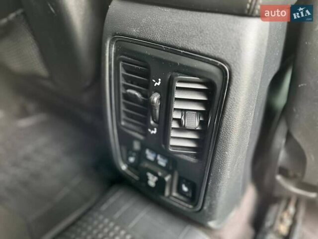 Сірий Джип Grand Cherokee, об'ємом двигуна 2.99 л та пробігом 150 тис. км за 28500 $, фото 33 на Automoto.ua
