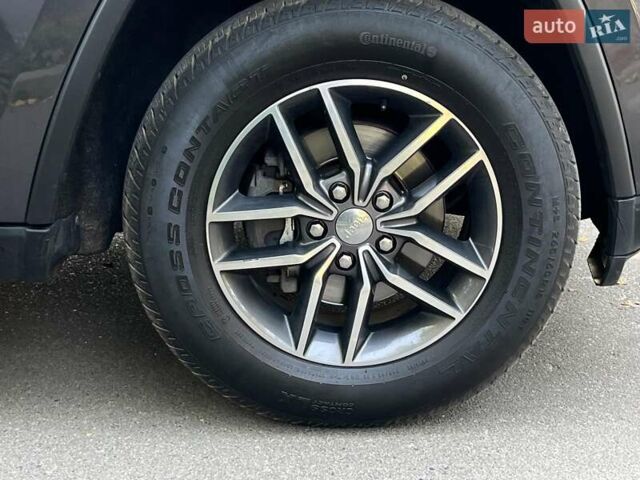 Сірий Джип Grand Cherokee, об'ємом двигуна 3.6 л та пробігом 140 тис. км за 21980 $, фото 13 на Automoto.ua