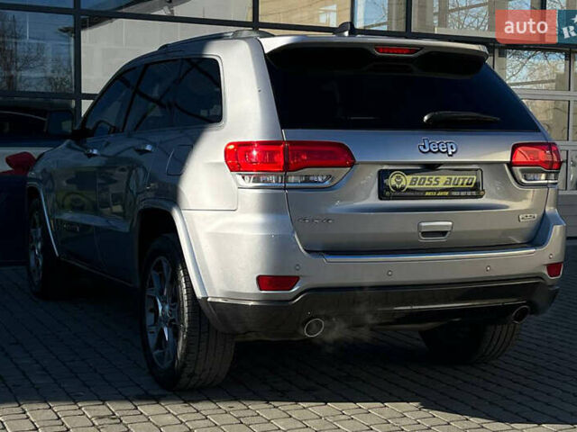 Серый Джип Гранд Чероки, объемом двигателя 3.6 л и пробегом 120 тыс. км за 26900 $, фото 4 на Automoto.ua