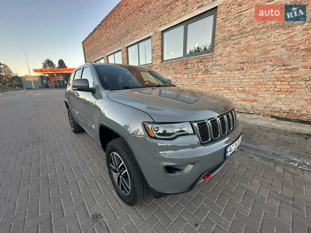 Сірий Джип Grand Cherokee, об'ємом двигуна 3.6 л та пробігом 154 тис. км за 31400 $, фото 2 на Automoto.ua