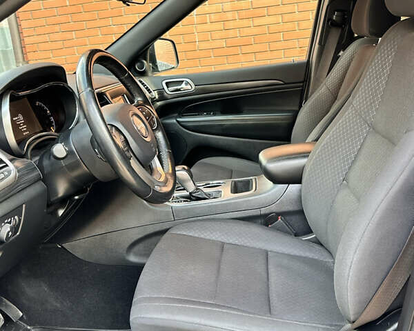 Сірий Джип Grand Cherokee, об'ємом двигуна 3.6 л та пробігом 150 тис. км за 21850 $, фото 16 на Automoto.ua
