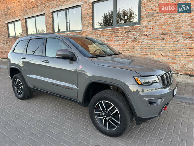 Сірий Джип Grand Cherokee, об'ємом двигуна 3.6 л та пробігом 154 тис. км за 31400 $, фото 1 на Automoto.ua
