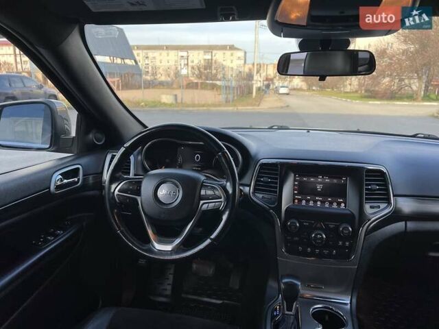 Серый Джип Гранд Чероки, объемом двигателя 3.6 л и пробегом 137 тыс. км за 20300 $, фото 57 на Automoto.ua