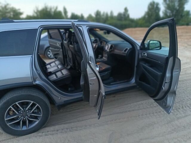 Серый Джип Гранд Чероки, объемом двигателя 3.6 л и пробегом 149 тыс. км за 25555 $, фото 6 на Automoto.ua