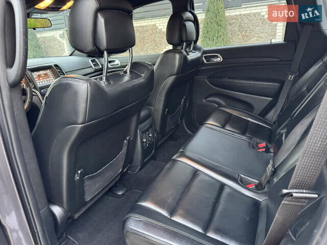 Серый Джип Гранд Чероки, объемом двигателя 3.6 л и пробегом 49 тыс. км за 23900 $, фото 11 на Automoto.ua