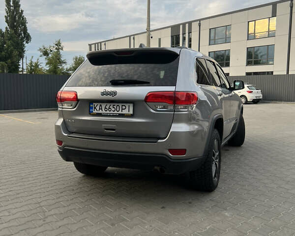 Сірий Джип Grand Cherokee, об'ємом двигуна 3.6 л та пробігом 133 тис. км за 21000 $, фото 5 на Automoto.ua