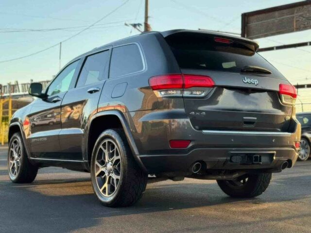 Сірий Джип Grand Cherokee, об'ємом двигуна 3.6 л та пробігом 31 тис. км за 8600 $, фото 4 на Automoto.ua