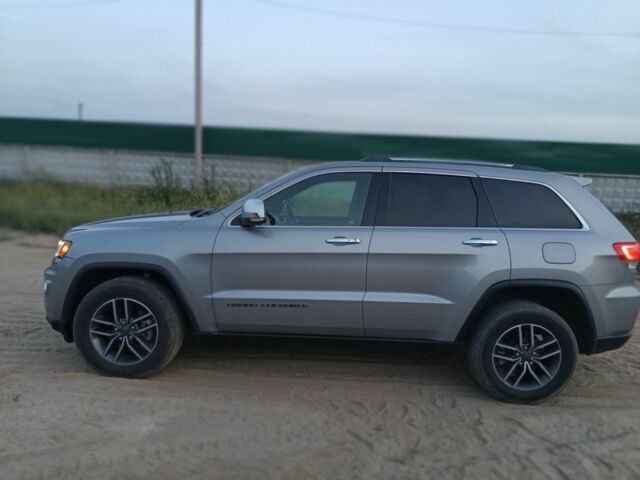 Серый Джип Гранд Чероки, объемом двигателя 3.6 л и пробегом 149 тыс. км за 25555 $, фото 2 на Automoto.ua