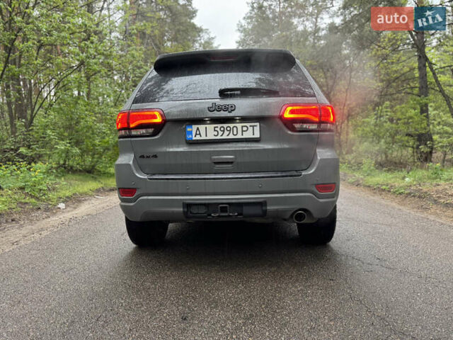Серый Джип Гранд Чероки, объемом двигателя 3.6 л и пробегом 70 тыс. км за 25800 $, фото 1 на Automoto.ua