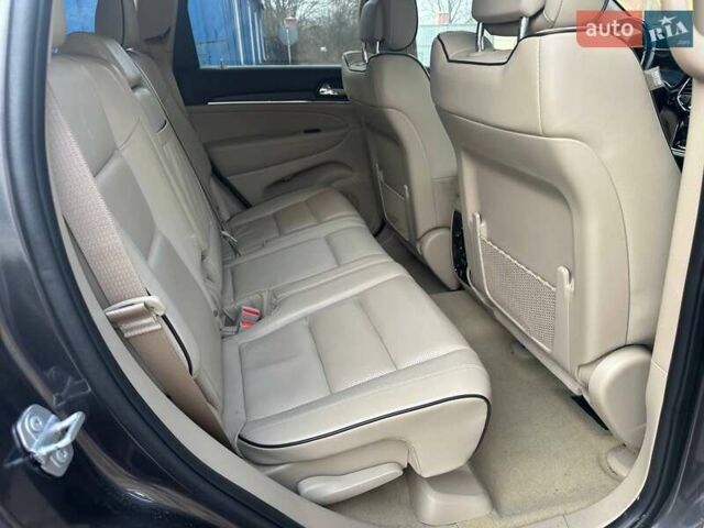 Сірий Джип Grand Cherokee, об'ємом двигуна 3.6 л та пробігом 120 тис. км за 19000 $, фото 15 на Automoto.ua