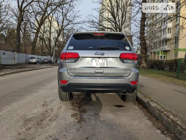 Сірий Джип Grand Cherokee, об'ємом двигуна 3.61 л та пробігом 111 тис. км за 29300 $, фото 6 на Automoto.ua