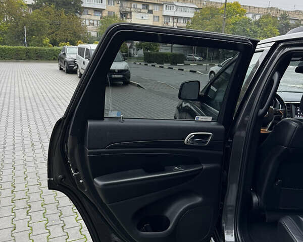 Сірий Джип Grand Cherokee, об'ємом двигуна 3.6 л та пробігом 132 тис. км за 19000 $, фото 43 на Automoto.ua