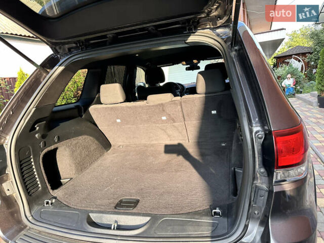 Сірий Джип Grand Cherokee, об'ємом двигуна 3.6 л та пробігом 150 тис. км за 21850 $, фото 13 на Automoto.ua