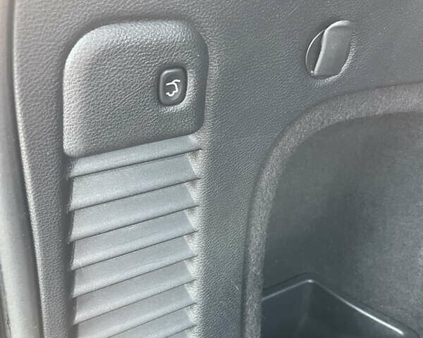 Сірий Джип Grand Cherokee, об'ємом двигуна 3.6 л та пробігом 113 тис. км за 26999 $, фото 30 на Automoto.ua