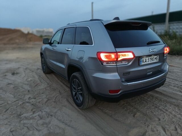 Серый Джип Гранд Чероки, объемом двигателя 3.6 л и пробегом 149 тыс. км за 25555 $, фото 3 на Automoto.ua