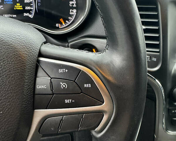 Сірий Джип Grand Cherokee, об'ємом двигуна 3.6 л та пробігом 132 тис. км за 19000 $, фото 24 на Automoto.ua
