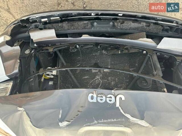 Сірий Джип Grand Cherokee, об'ємом двигуна 3.6 л та пробігом 120 тис. км за 19000 $, фото 8 на Automoto.ua