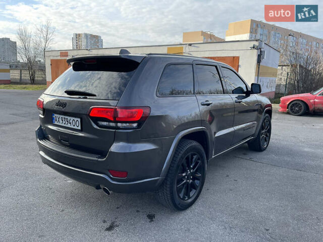 Сірий Джип Grand Cherokee, об'ємом двигуна 3.6 л та пробігом 113 тис. км за 26999 $, фото 9 на Automoto.ua