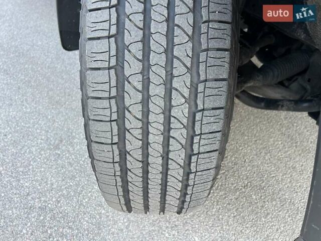 Серый Джип Гранд Чероки, объемом двигателя 3.6 л и пробегом 137 тыс. км за 20300 $, фото 6 на Automoto.ua