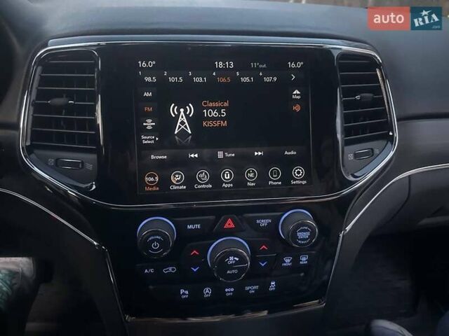 Серый Джип Гранд Чероки, объемом двигателя 3.6 л и пробегом 42 тыс. км за 29000 $, фото 10 на Automoto.ua