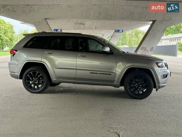 Сірий Джип Grand Cherokee, об'ємом двигуна 3.6 л та пробігом 81 тис. км за 25100 $, фото 8 на Automoto.ua