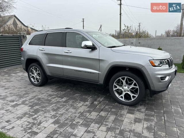 Серый Джип Гранд Чероки, объемом двигателя 3.6 л и пробегом 71 тыс. км за 24999 $, фото 7 на Automoto.ua