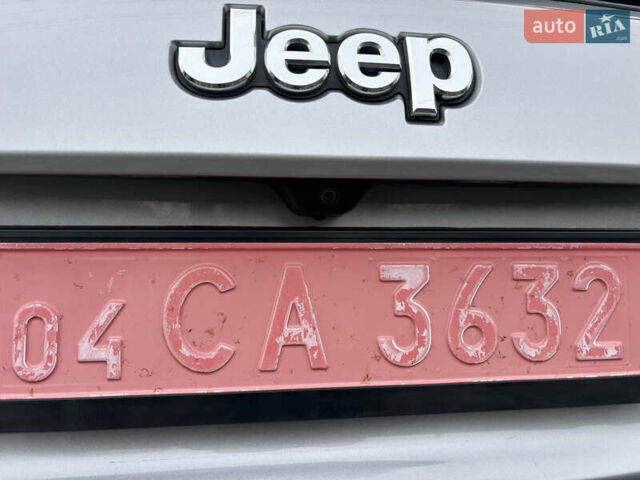 Серый Джип Гранд Чероки, объемом двигателя 3.6 л и пробегом 71 тыс. км за 24999 $, фото 11 на Automoto.ua