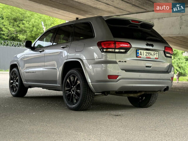 Сірий Джип Grand Cherokee, об'ємом двигуна 3.6 л та пробігом 81 тис. км за 25100 $, фото 15 на Automoto.ua