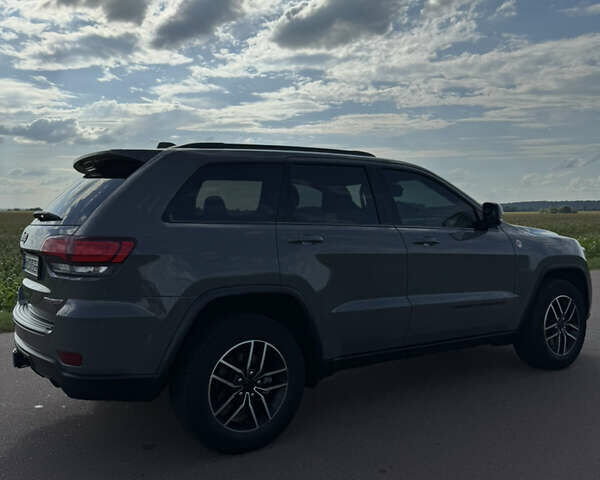Джип Гранд Чероки 2020 в Киеве на Automoto.ua Серый Джип Гранд Чероки, объемом двигателя 3.6 л и пробегом 48 тыс. км за 28600 $, фото 77 на Automoto.ua