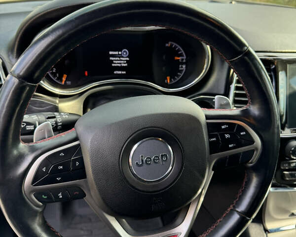 Джип Гранд Чероки 2020 в Киеве на Automoto.ua Серый Джип Гранд Чероки, объемом двигателя 3.6 л и пробегом 48 тыс. км за 28600 $, фото 39 на Automoto.ua