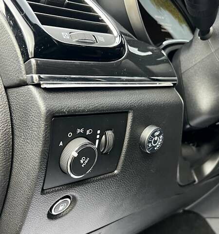 Джип Гранд Чероки 2020 в Луцке на Automoto.ua Серый Джип Гранд Чероки, объемом двигателя 3.6 л и пробегом 115 тыс. км за 27500 $, фото 20 на Automoto.ua