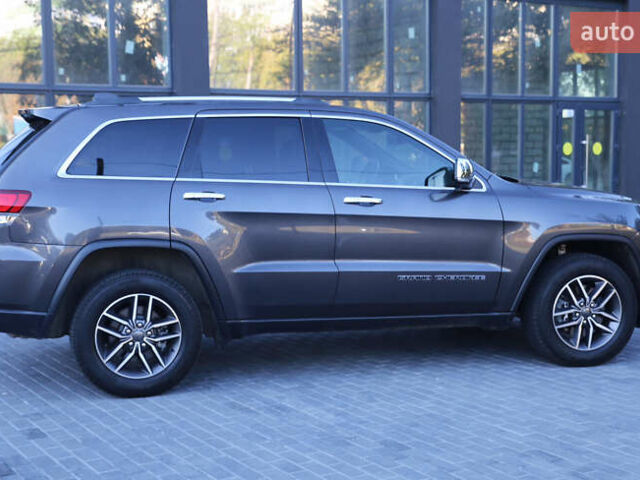 Серый Джип Гранд Чероки, объемом двигателя 3.6 л и пробегом 54 тыс. км за 24800 $, фото 14 на Automoto.ua