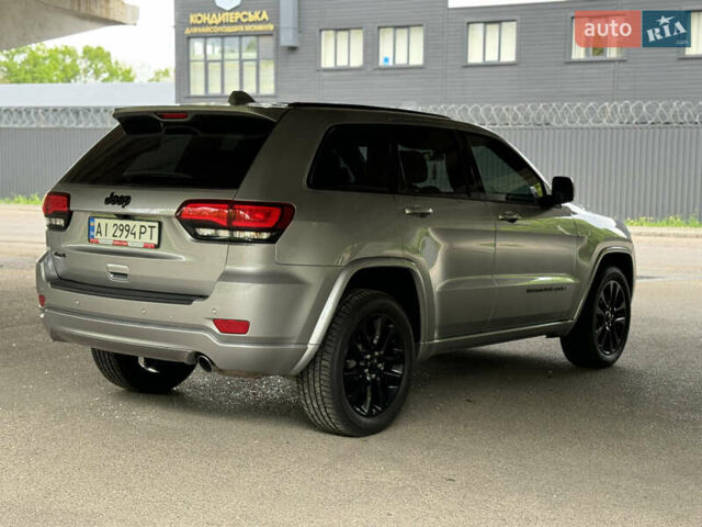 Сірий Джип Grand Cherokee, об'ємом двигуна 3.6 л та пробігом 81 тис. км за 25100 $, фото 6 на Automoto.ua
