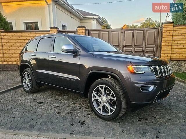 Сірий Джип Grand Cherokee, об'ємом двигуна 3.6 л та пробігом 44 тис. км за 27500 $, фото 2 на Automoto.ua