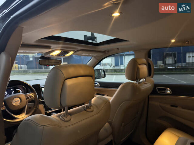 Серый Джип Гранд Чероки, объемом двигателя 3.6 л и пробегом 98 тыс. км за 26499 $, фото 17 на Automoto.ua