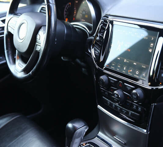 Серый Джип Гранд Чероки, объемом двигателя 3.6 л и пробегом 54 тыс. км за 24800 $, фото 43 на Automoto.ua